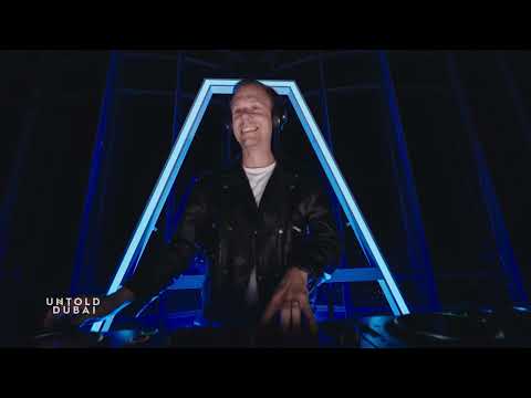 Eelke Kleijn – Transmission (Armin van Buuren Remix) [Armin van Buuren x Untold Dubai Performance]