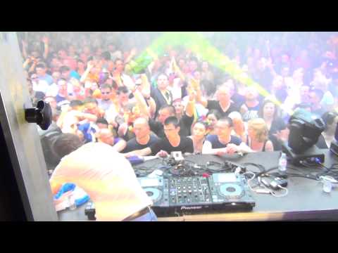 Menno de Jong (FULL LIVE SET) @ Luminosity Beach Festival 06-07-2014