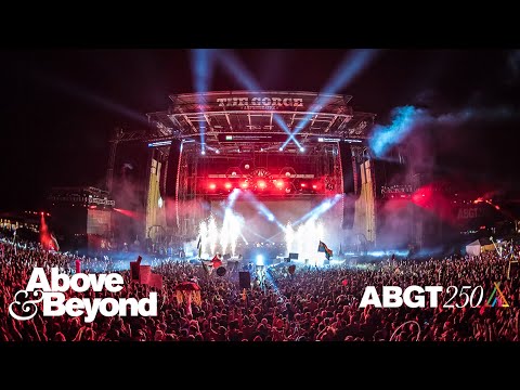 Above & Beyond ‘Hideaway’ (Live at Group Therapy 250 at The Gorge)