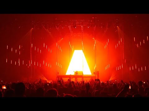 Armin van Buuren live at AFAS Live (ASOT Episode 836 – ADE 2017 Special)