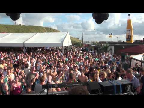 Andy Moor Playing The world doesn’t know @ Luminosity Beach Festival 2011 Day 1 Part 3