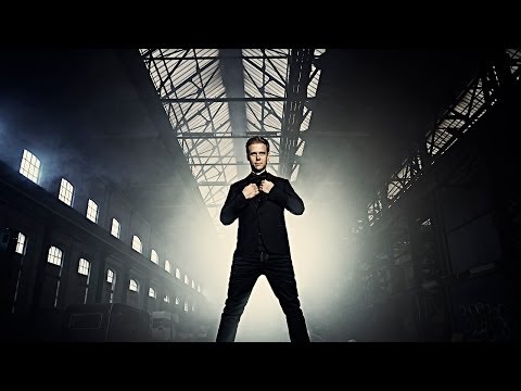 Idina Menzel – Let It Go (Armin van Buuren Remix) [A State Of Trance Episode 658]