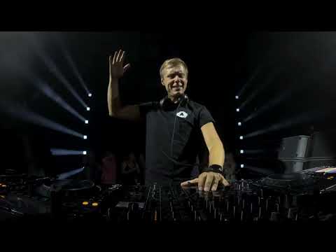 Armin van Buuren – Ushuaïa Ibiza, Spain (2023/09/24)