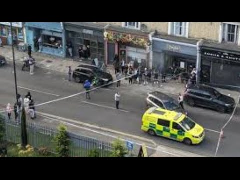 Brixton Stabbing, 1 dead following serious as*sault at Coldharbour Lane in Brixton today
