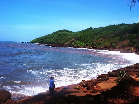 Anjuna Beach Goa India – Goa Tourism Video