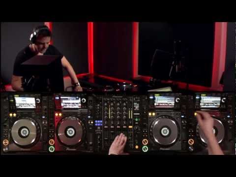 Markus Schulz – DJsounds Show 2013