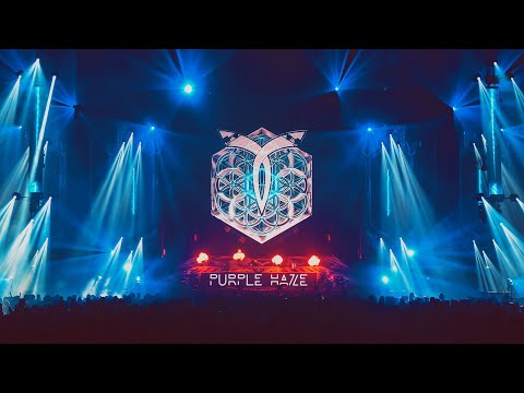 @PurpleHazeOff plays ‘Cabin Fever vs. Breathe’ (Live at Transmission Sydney 2019)