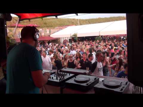 Leon Bolier (7) @ Luminosity Beach Festival 2010 – Day 1