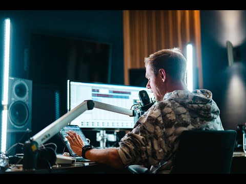 Armin van Buuren Live Studio Session: Creating ‘A State Of Trance Year Mix 2023’ 🎥
